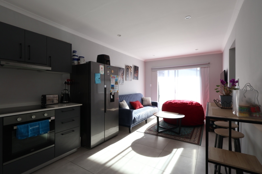 2 Bedroom Property for Sale in Parklands Western Cape